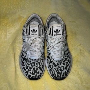 Adidas Womens Swift Run